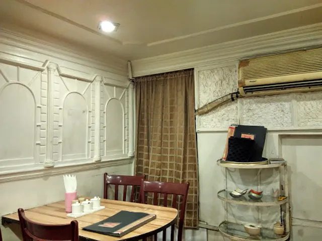 Crystal Chimney Restaurant