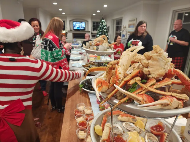 Off The Hook Seafood Llc | Mobile Seafood Market