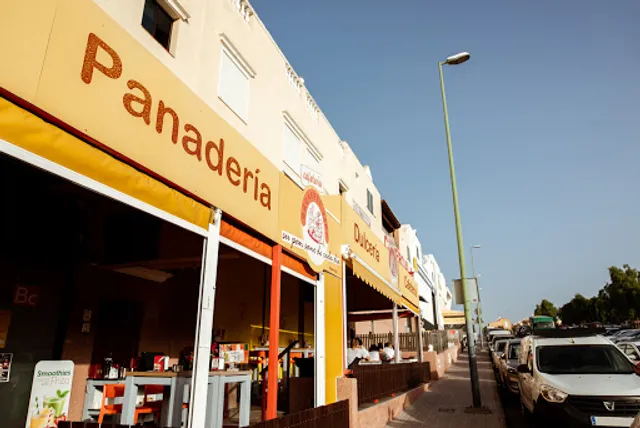Panadería - cafetería - Bäckerei ZIPF - El Tablero