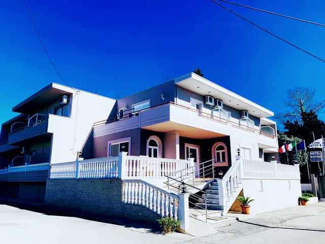Hotel Fotini
