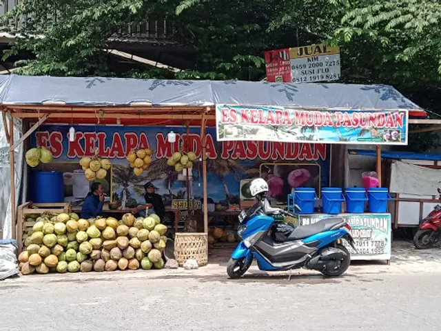 ES KELAPA MUDA PASUNDAN 3