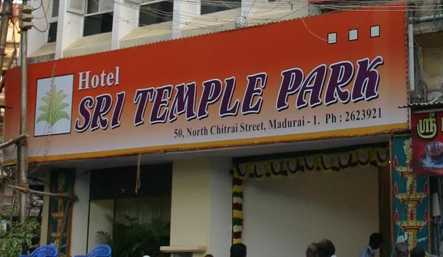 Hotel Sri Temple Park