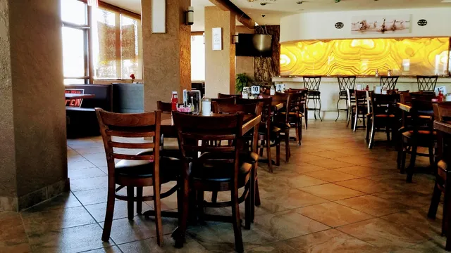 La Cantera Restaurant