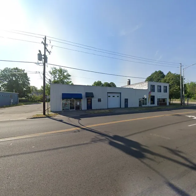 BIG MAARKK’s GAS STATION