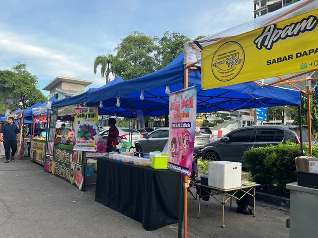 Wawasan Night Market