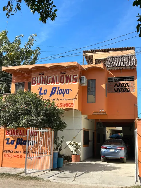 Bungalows La Playa