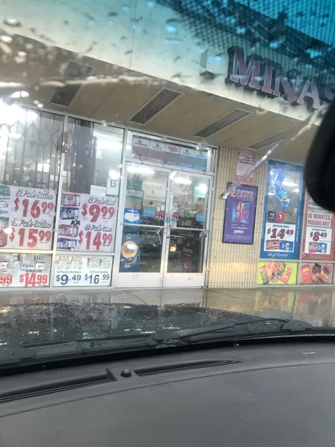 Mina Market & Liquor