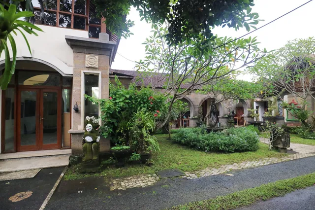 Oka Kartini BnB