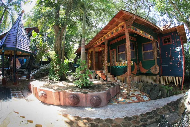 Jade Seahorse Hotel - Utila, Honduras