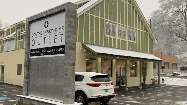 Southern Sky Home Outlet
