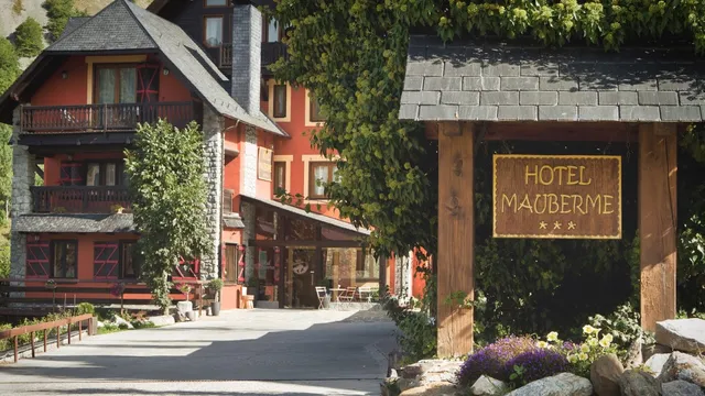 Hotel Mauberme