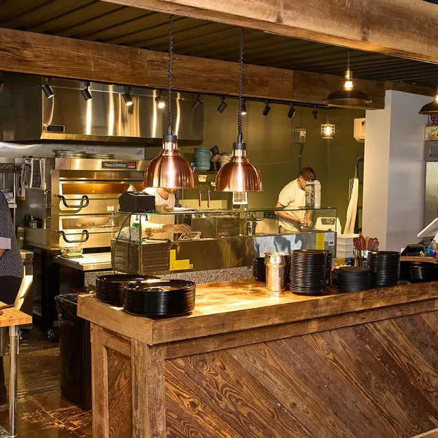 Cesario's Pizzeria Rossville