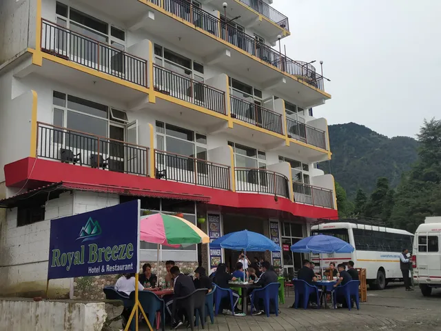 Royal Breeze Hotel and Restaurant