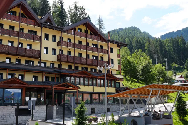 Armon Greenblu Hotel & Wellness