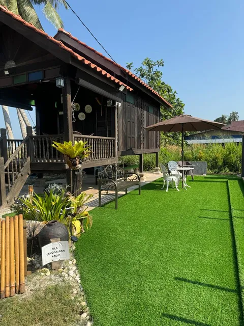 Kampung Cheq Homestay (Private Pool)