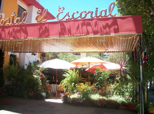 Hotel Hostel El Escorial