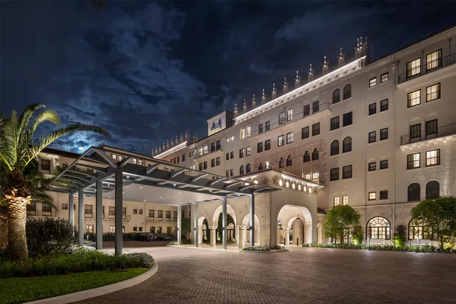 Yacht Club at The Boca Raton