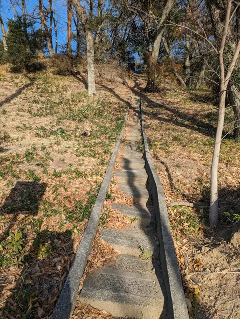 三ヶ尻(みかじり)観音山