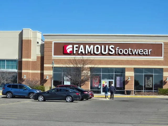 Famous Footwear