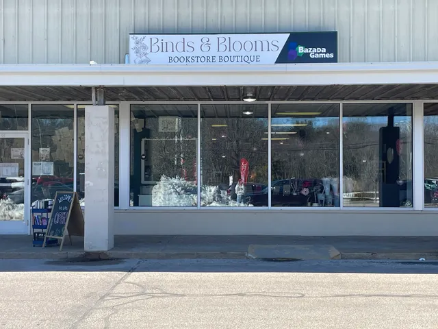 Binds and Blooms by Bazada Games