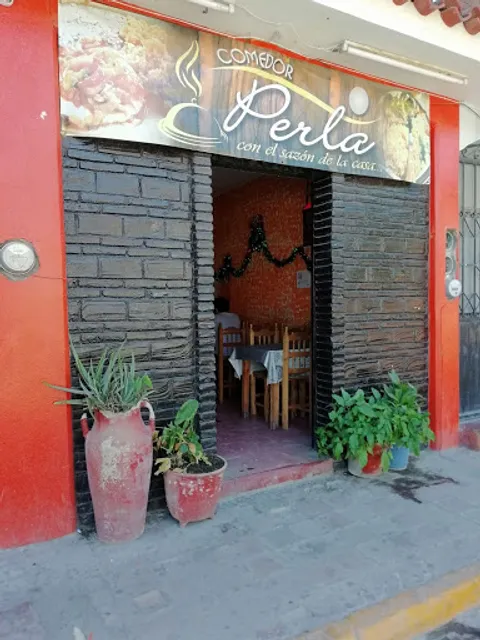 COMEDOR Perla