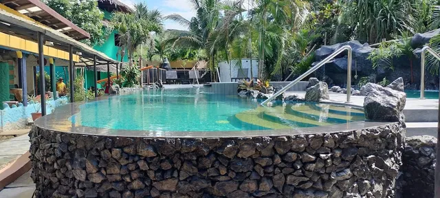 Takatuka Beach Resort Sipalay