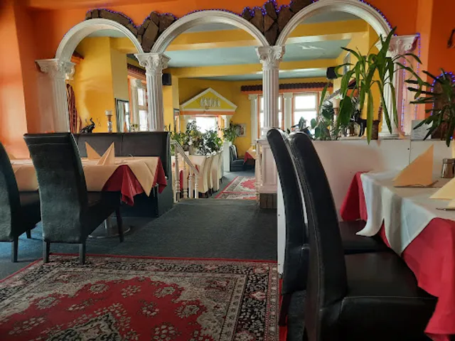 MIRA Indisches Restaurant - Café - Cocktailbar