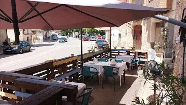 Restaurante y Casa Rural Ca la Serreta