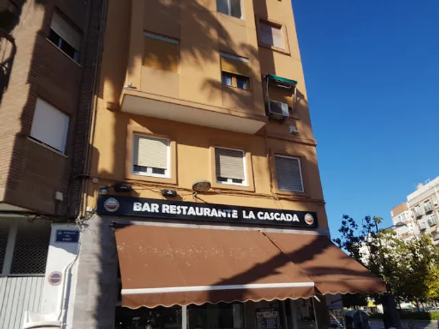 BAR-RESTAURANTE Cascada.
