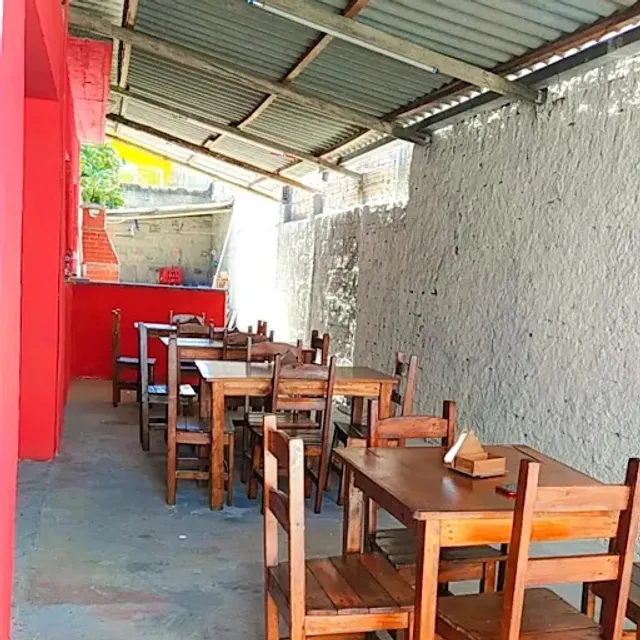 Comida Caseira da Dodora