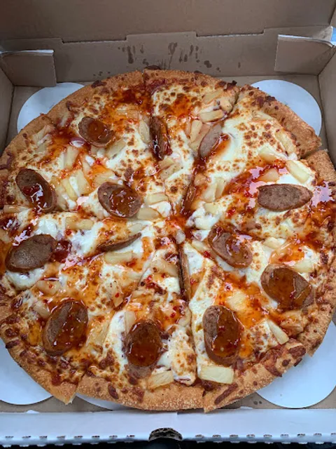 Red Tomato Pies Kamloops North Shore