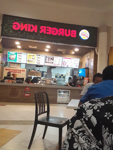 Burger King Plaza Patio