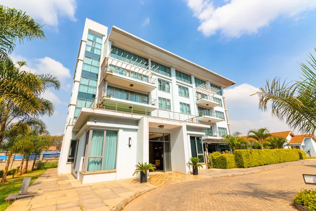 Ulwazi Place by Trianum