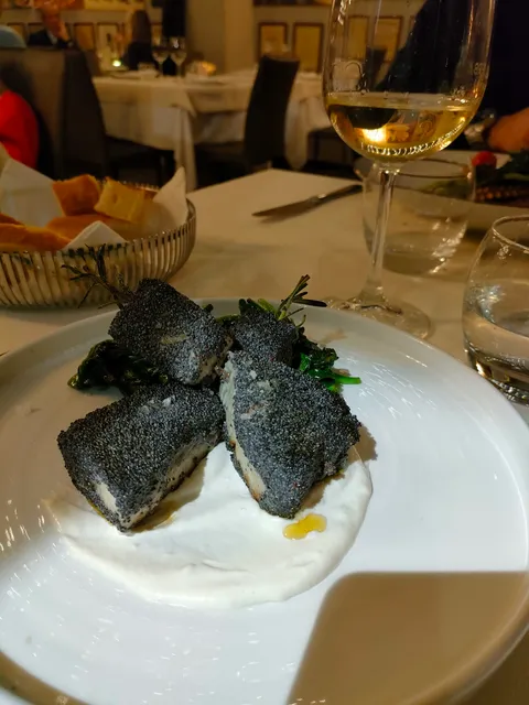 photo-1