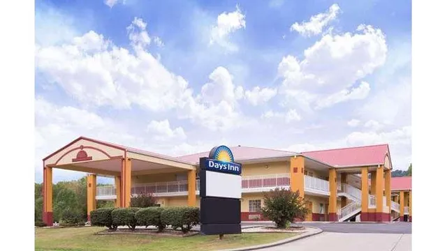 Days Inn by Wyndham Trenton