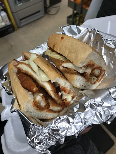 Bostonian Market & Cafe