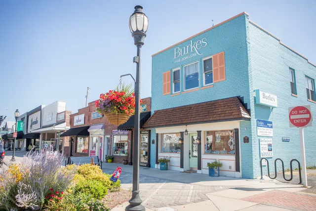 Burkes Fine Jewelers