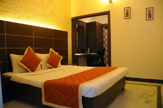 Magaji Residency Deluxe Lodge