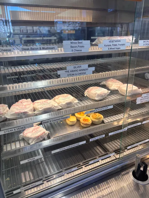 Cherrywood Cafe (Bakery & Bread Shop)