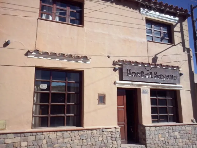 Hostal Sayana