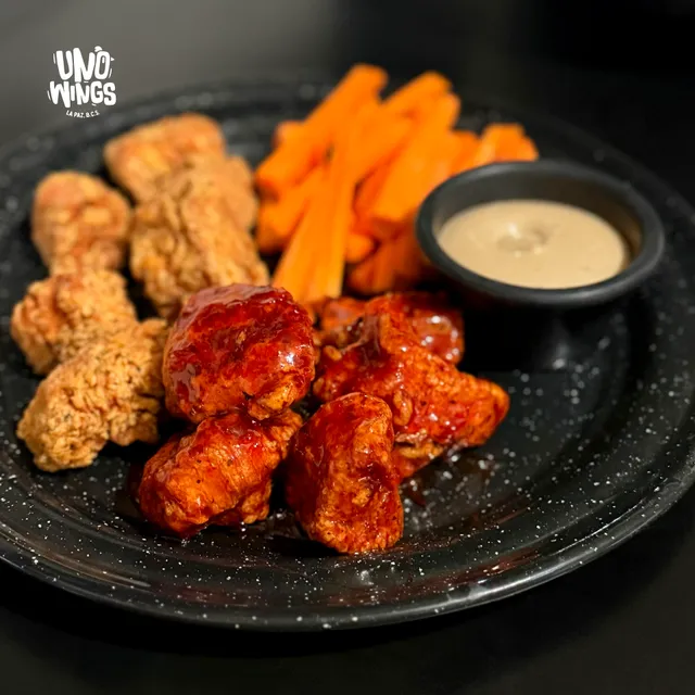 Uno Wings LPZ