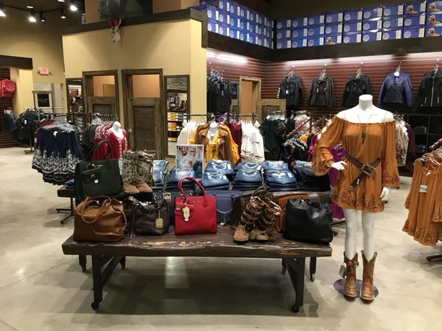 Casa Raul Western Wear