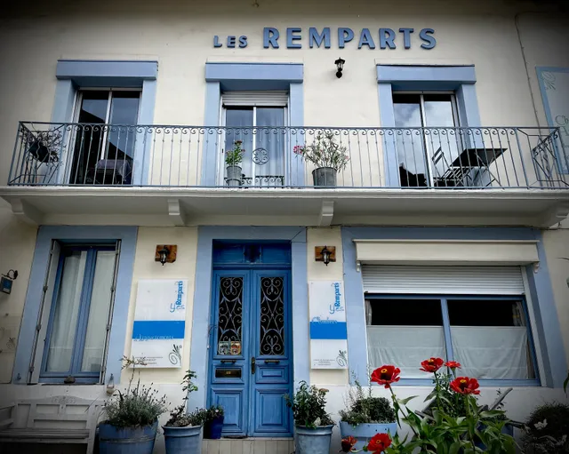 Les Remparts - Chambres et Appartement à louer