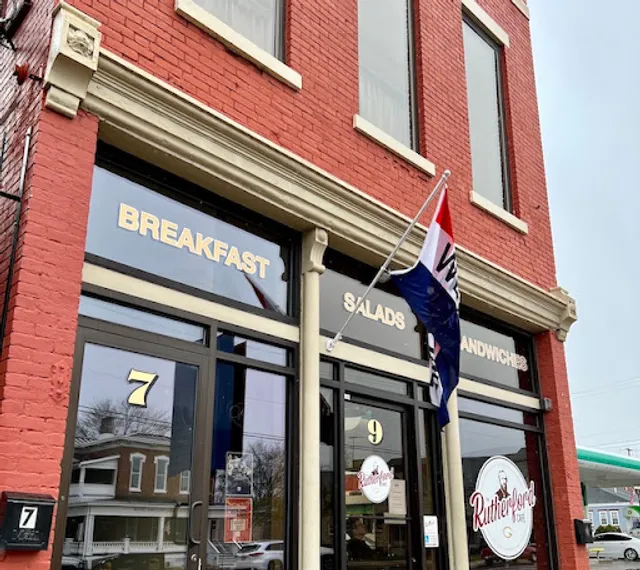 The Rutherford Café