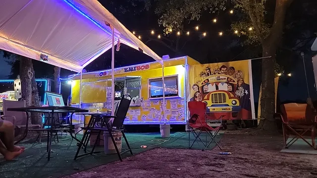 Che Amigo, Los Parceritos, Latin Food