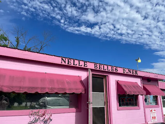 Nelle Belle's Diner