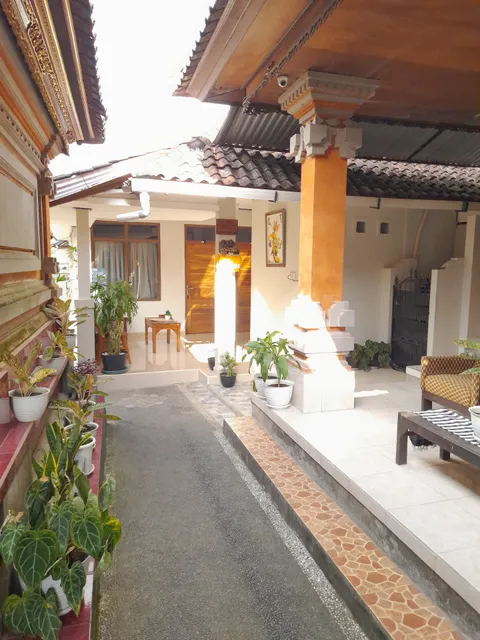Yastra Yana Homestay