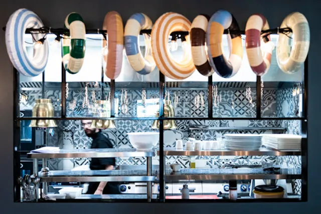 Restaurant Les 4 Baigneurs - Bourg-sur-Gironde