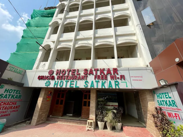 Hotel Satkar