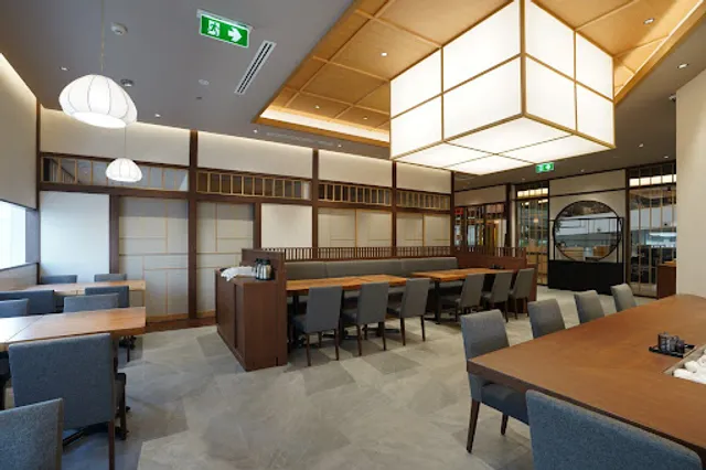 Unagi Yondaime Kikukawa, EmQuartier